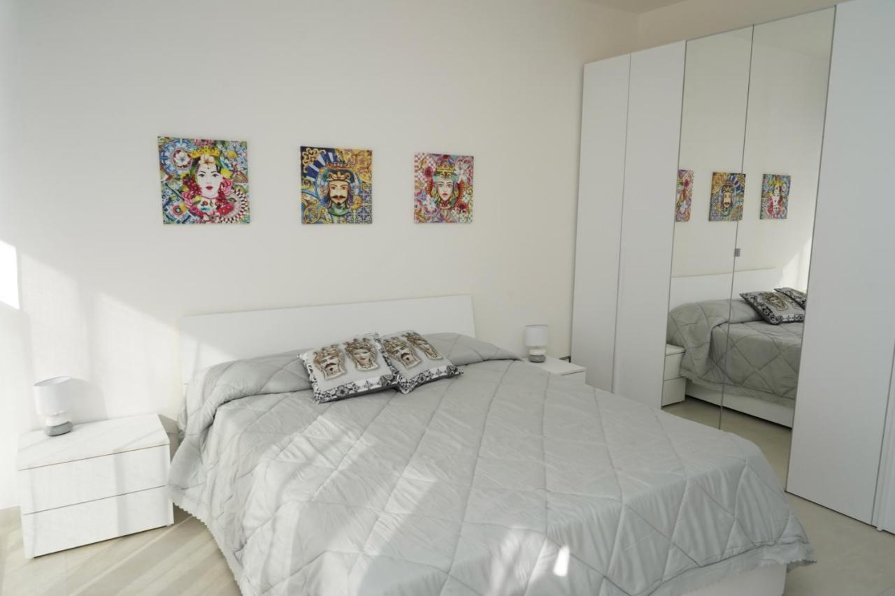 Taormina Silver House By Taormina Holidays ภายนอก รูปภาพ